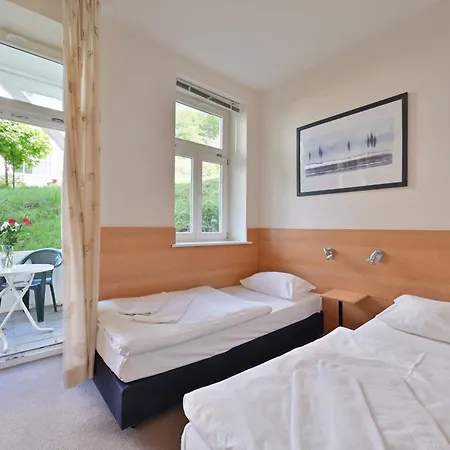 2 Celia Apartment *